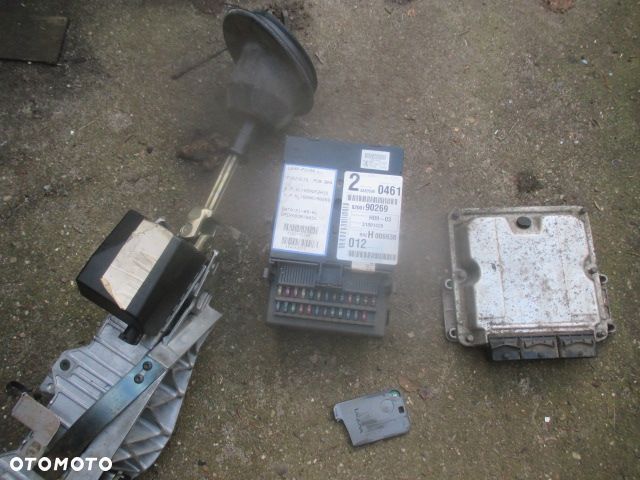 LAGUNA II 2 KOMPUTER IMMO KARTA ZESTAW 1.9 DCI 0281010482 - 1