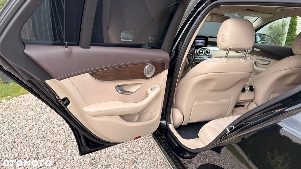 Mercedes-Benz Klasa C 220 d 9G-TRONIC Avantgarde - 22
