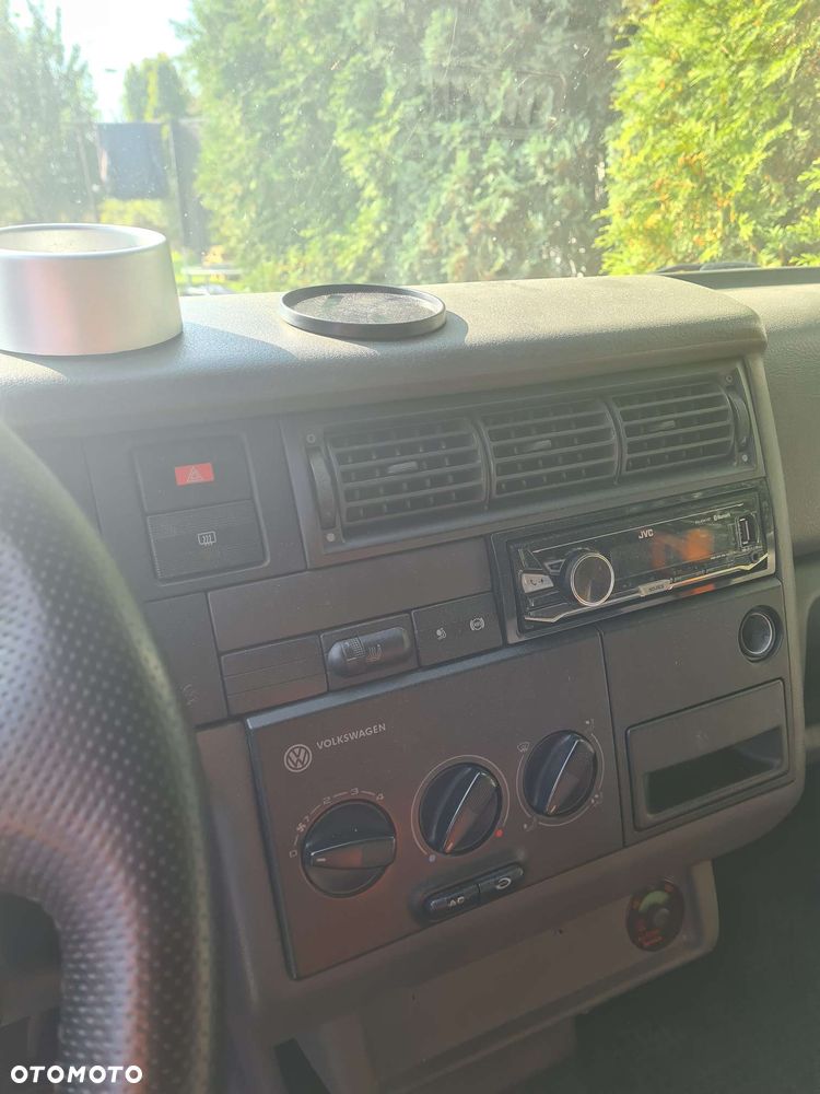 Volkswagen Transporter - 7