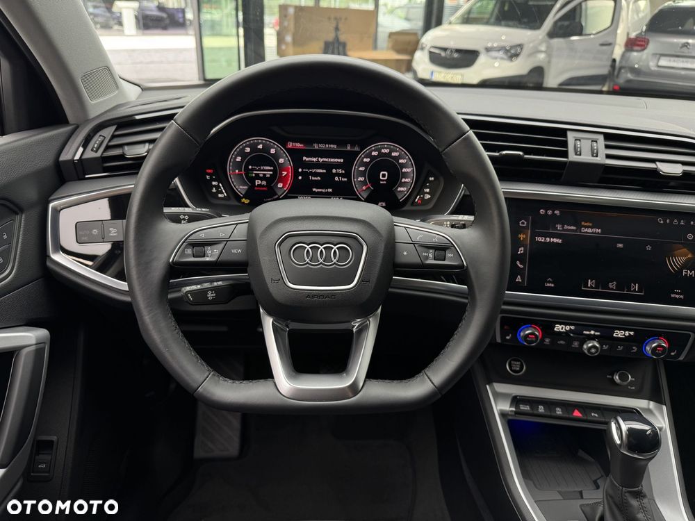 Audi Q3 35 TFSI mHEV S-Line S tronic - 17