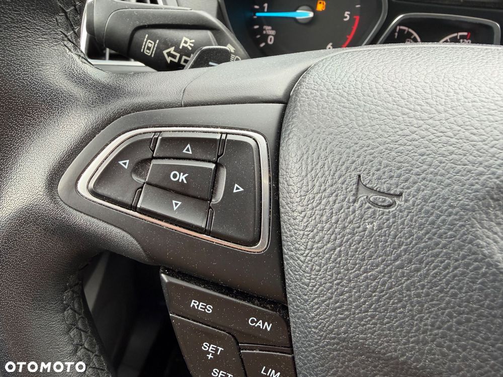 Ford Kuga 2.0 TDCi 4WD Titanium - 10