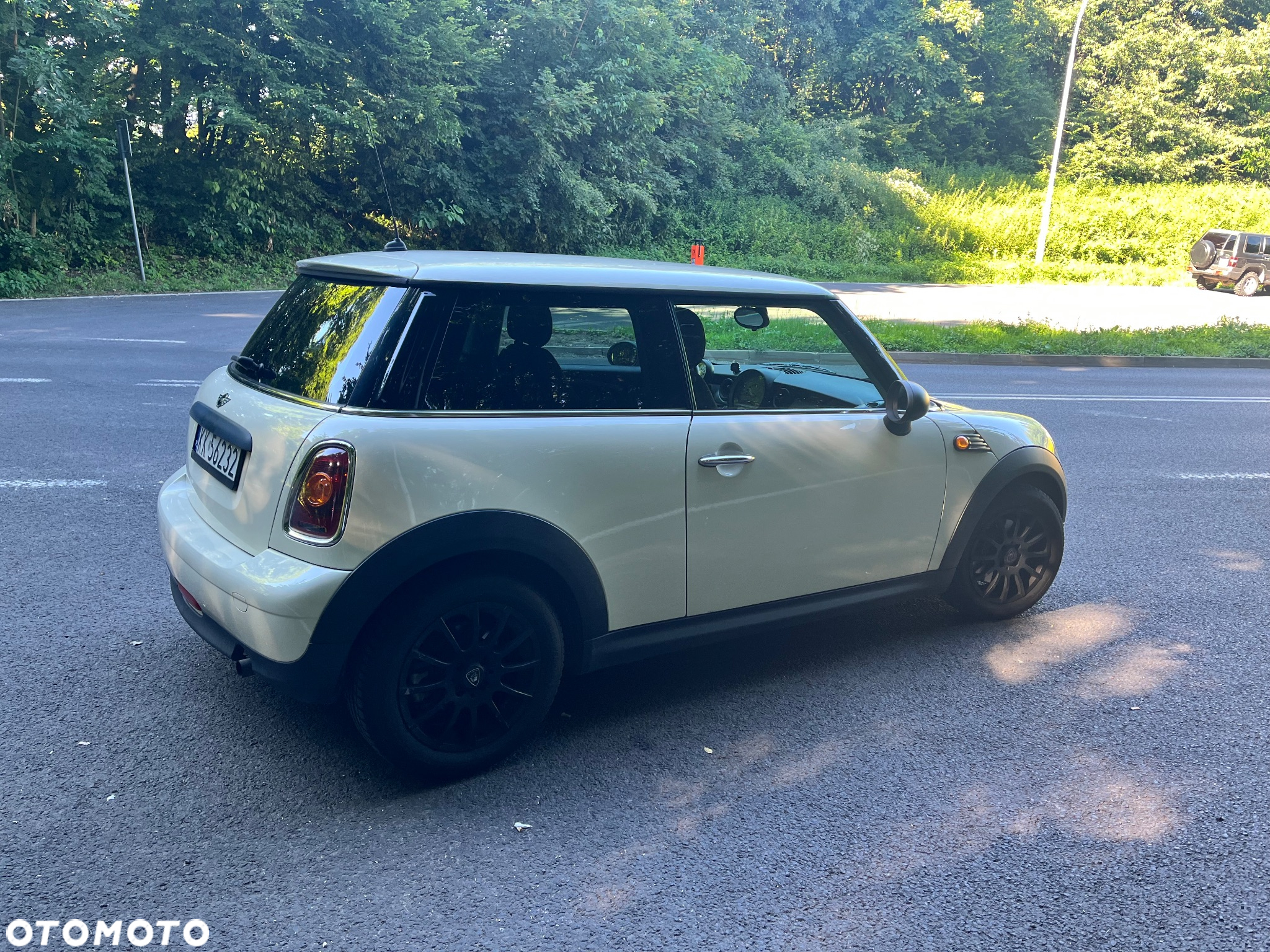 MINI ONE Standard - 4