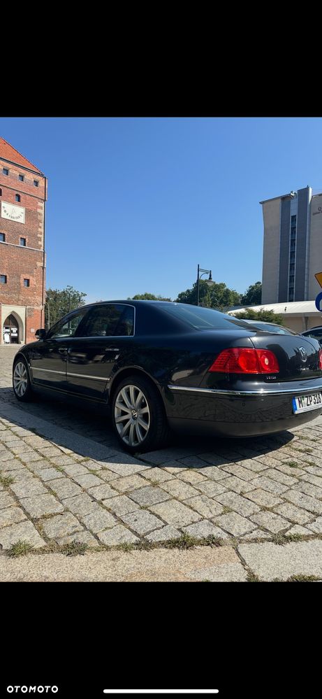 Volkswagen Phaeton - 4