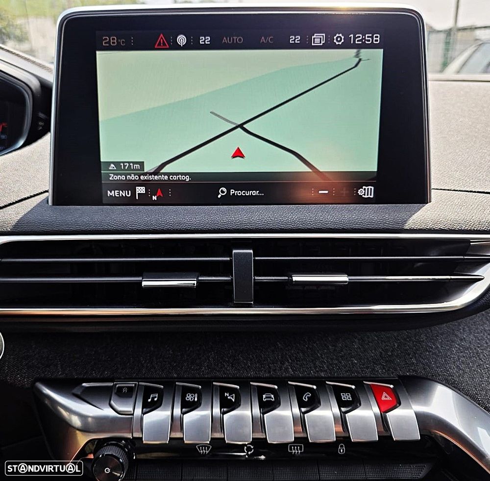 Peugeot 5008 1.5 BlueHDi GT Line EAT8 - 16