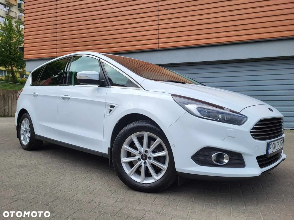 Ford S-Max 2.0 EcoBlue Titanium - 1