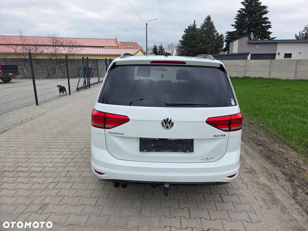 Volkswagen Touran 2.0 TDI SCR Comfortline - 5