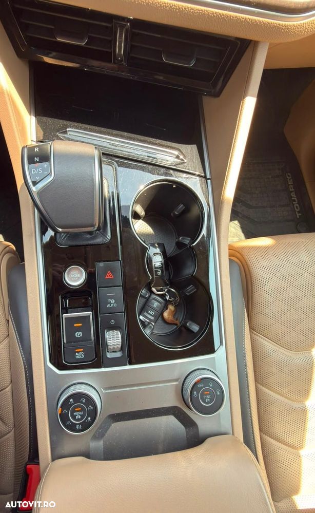 Volkswagen Touareg V6 TDI Elegance - 12