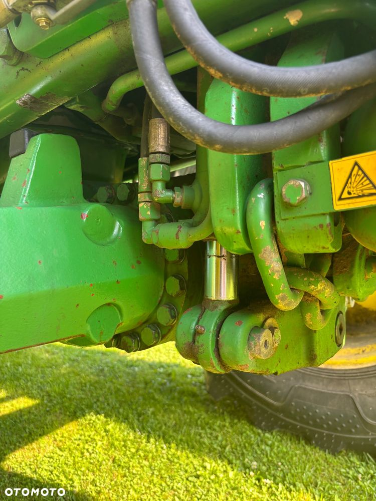 John Deere 6810 - 10