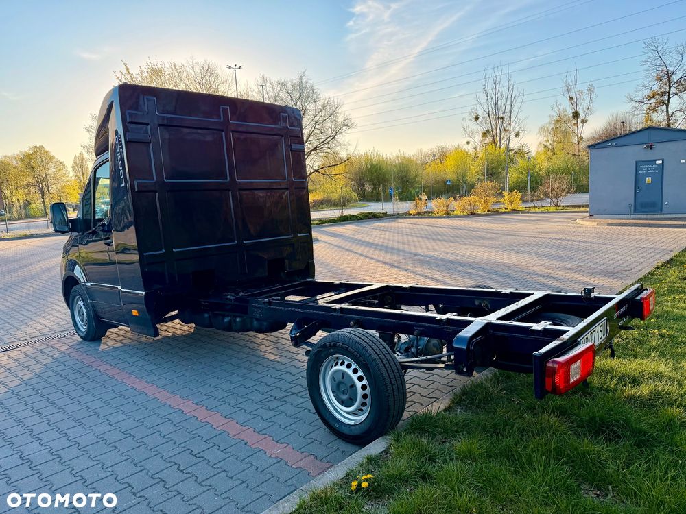 Mercedes-Benz Sprinter 319 3.0 V6 Automat podwozie - 13
