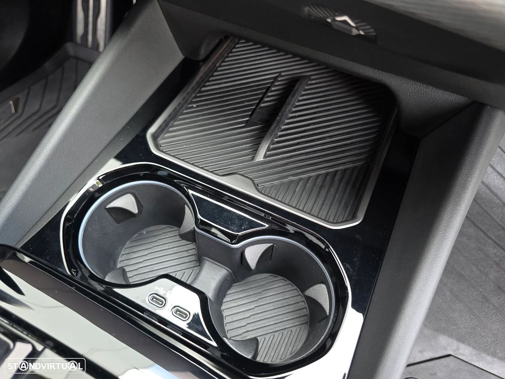 BMW 530 e Pack Desportivo M Pro - 28
