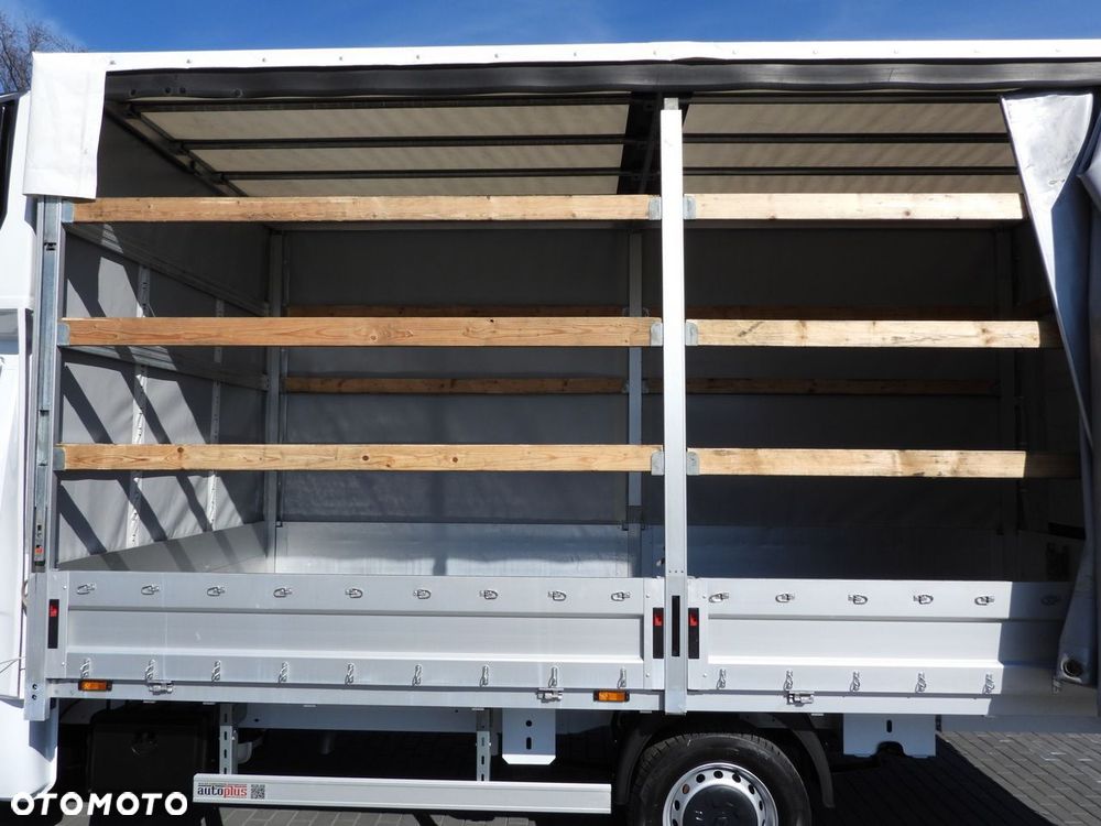 Renault MASTER PLANDEKA 10 PALET WEBASTO TEMPOMAT LEDY KLIMATYZACJA  165KM - 25