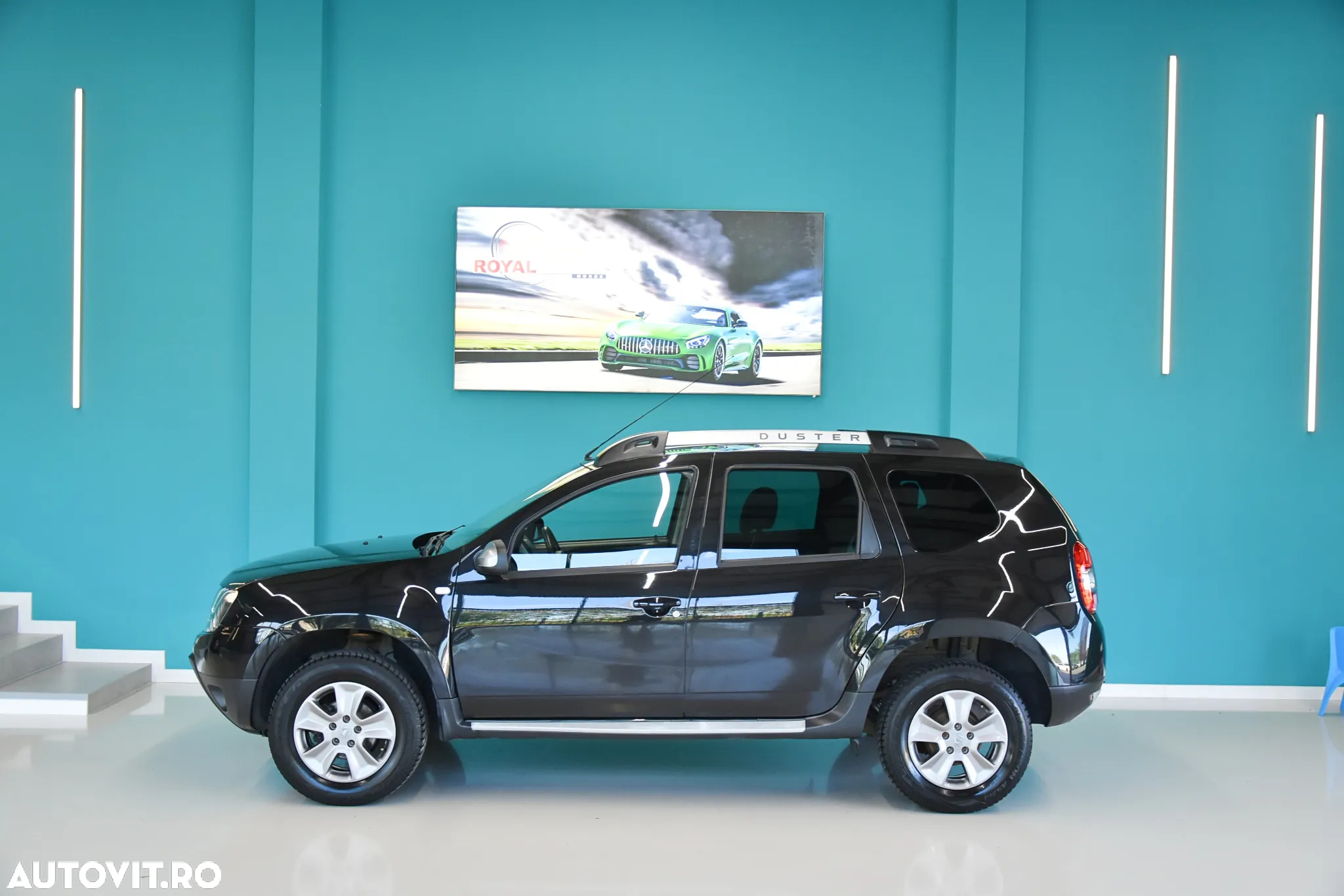 Dacia Duster 1.6 4x2 Laureate - 12