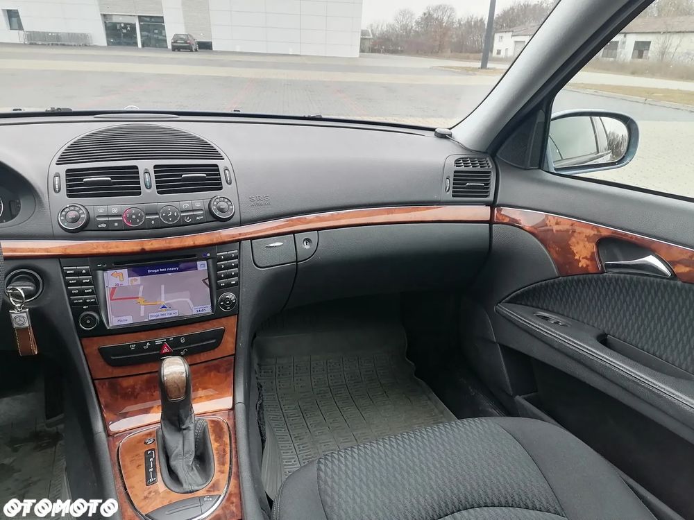 Mercedes-Benz Klasa E 220 CDI Automatik Elegance - 13