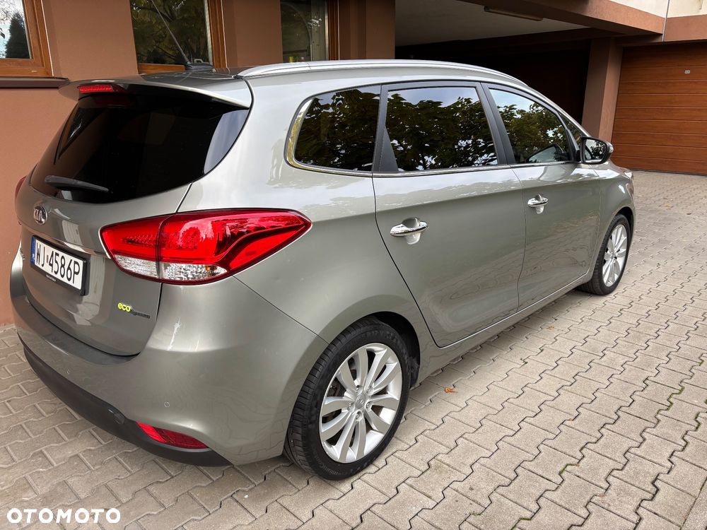 Kia Carens 1.7 CRDi Vision - 19