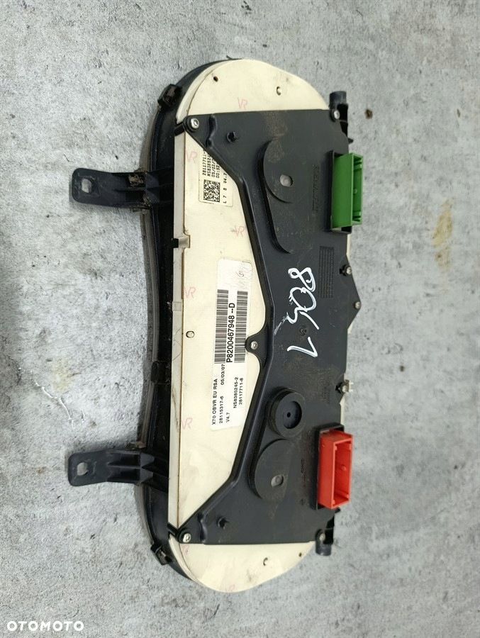 LICZNIK RENAULT MASTER II FL 8200467948-D 2.5 DCI - 8