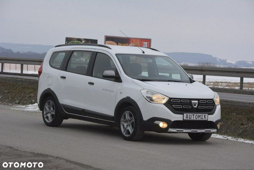 Dacia Lodgy 1.2 TCe Stepway - 13