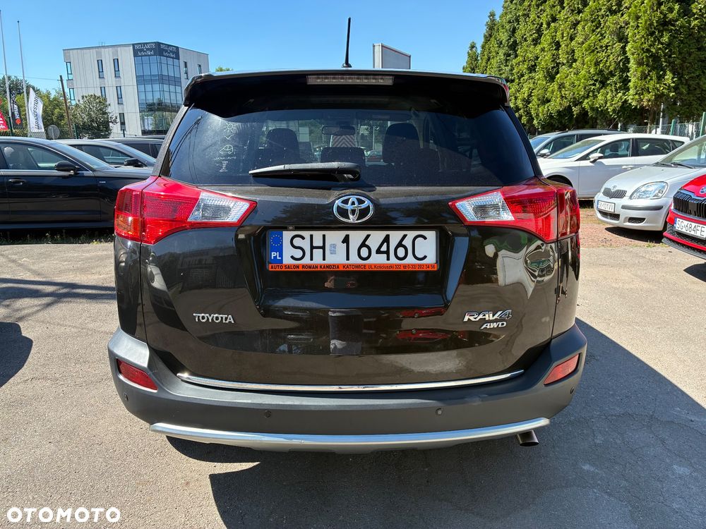 Toyota RAV4 - 6