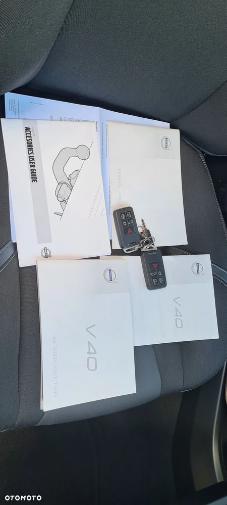 Volvo V40 D3 Drive-E Summum - 40