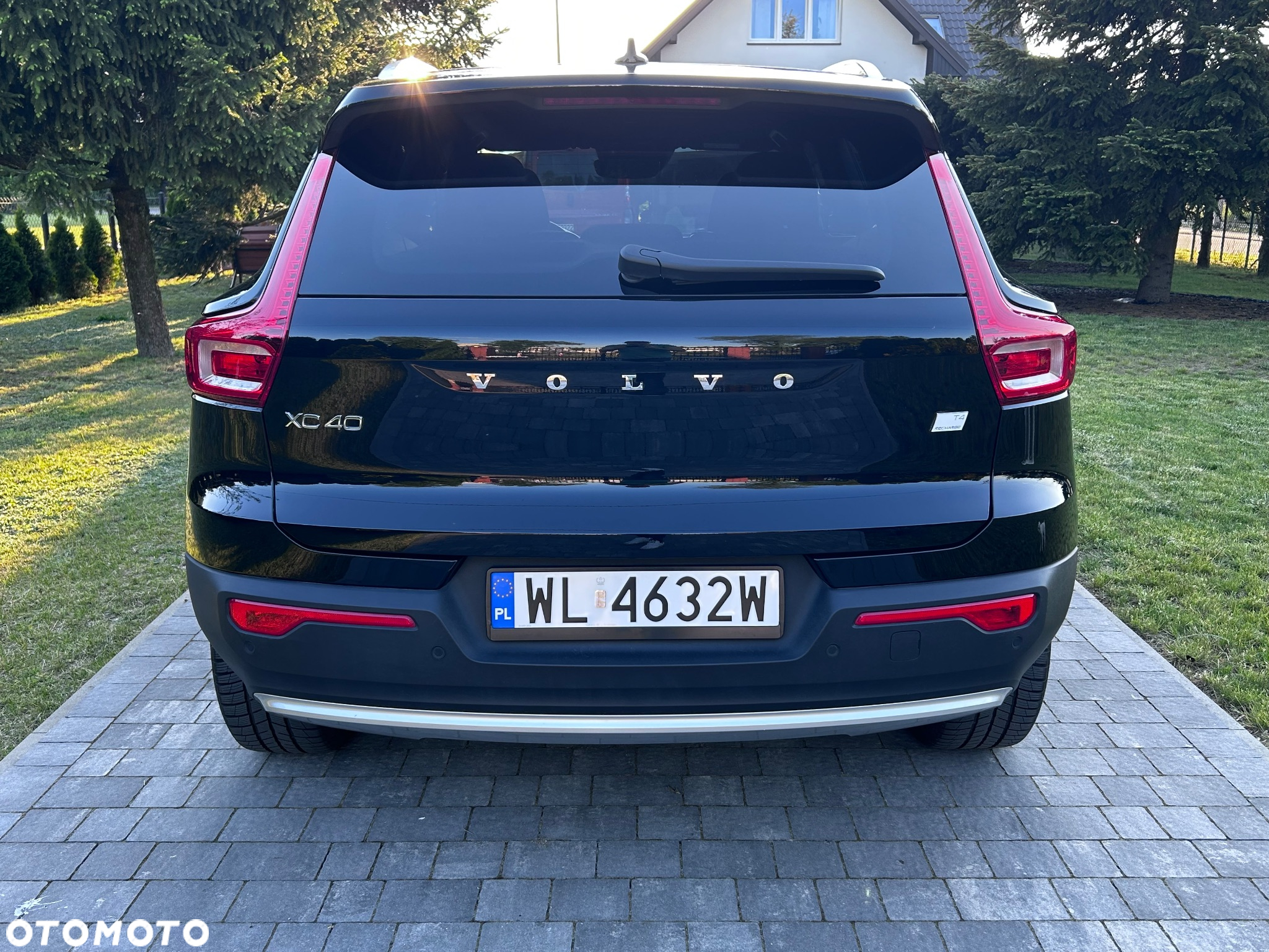 Volvo XC 40 T4 Plug-In Hybrid Plus Dark - 14