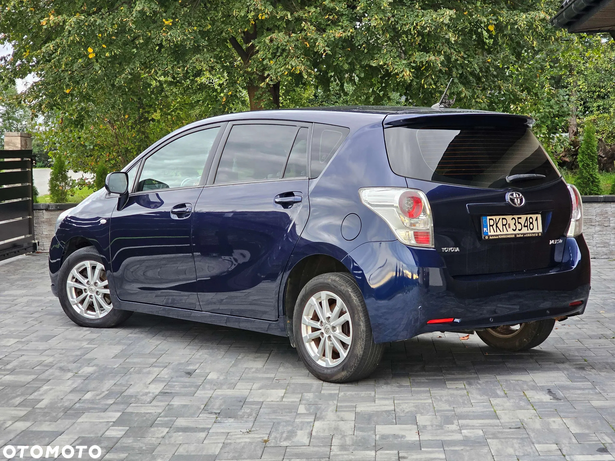 Toyota Verso 1.8 Sol plus NAVI 7os MS - 3