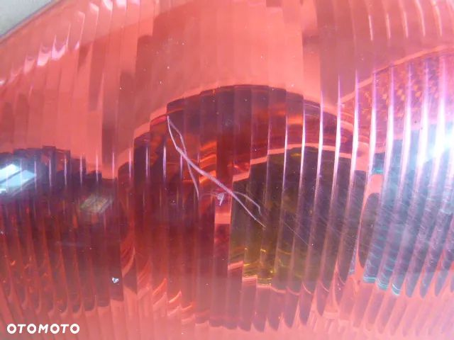 LAMPA PRAWY TYŁ PRAWA TYLNA PEUGEOT 307 KOMBI 01-05 - 7