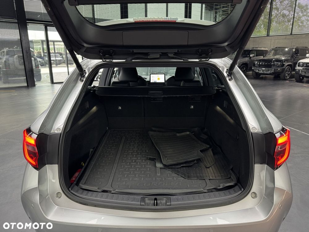 Toyota Corolla 2.0 Hybrid Style - 19