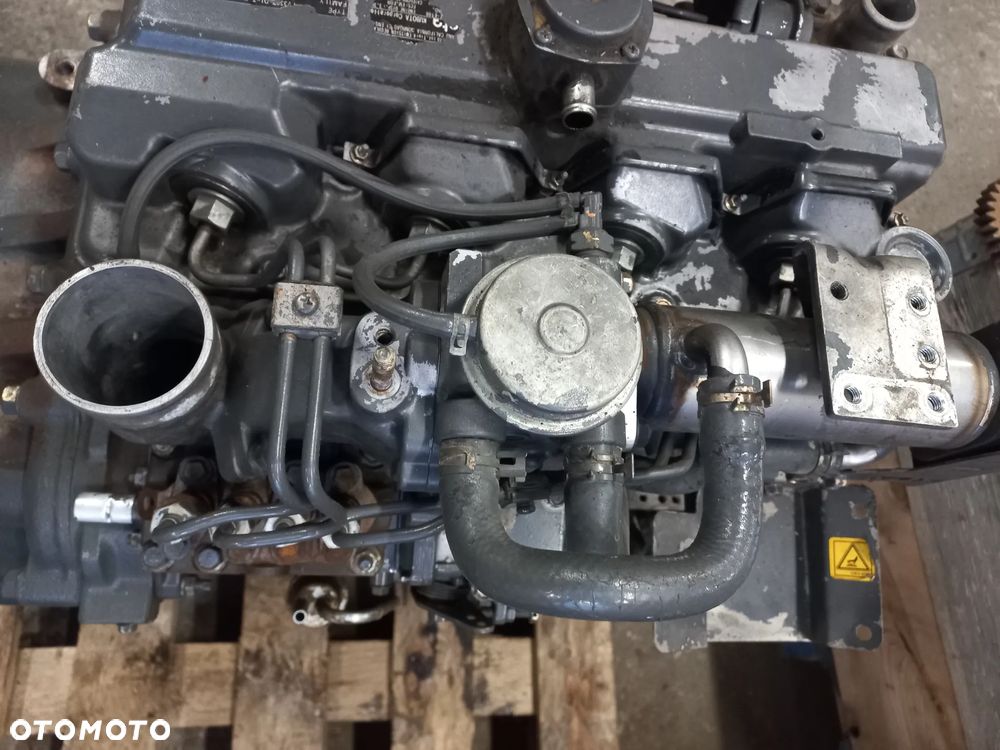 Silnik KUBOTA V3307-DI-T-EU7,BLOK,WAŁ,pompa wtryskowa,głowica,turbo - 9