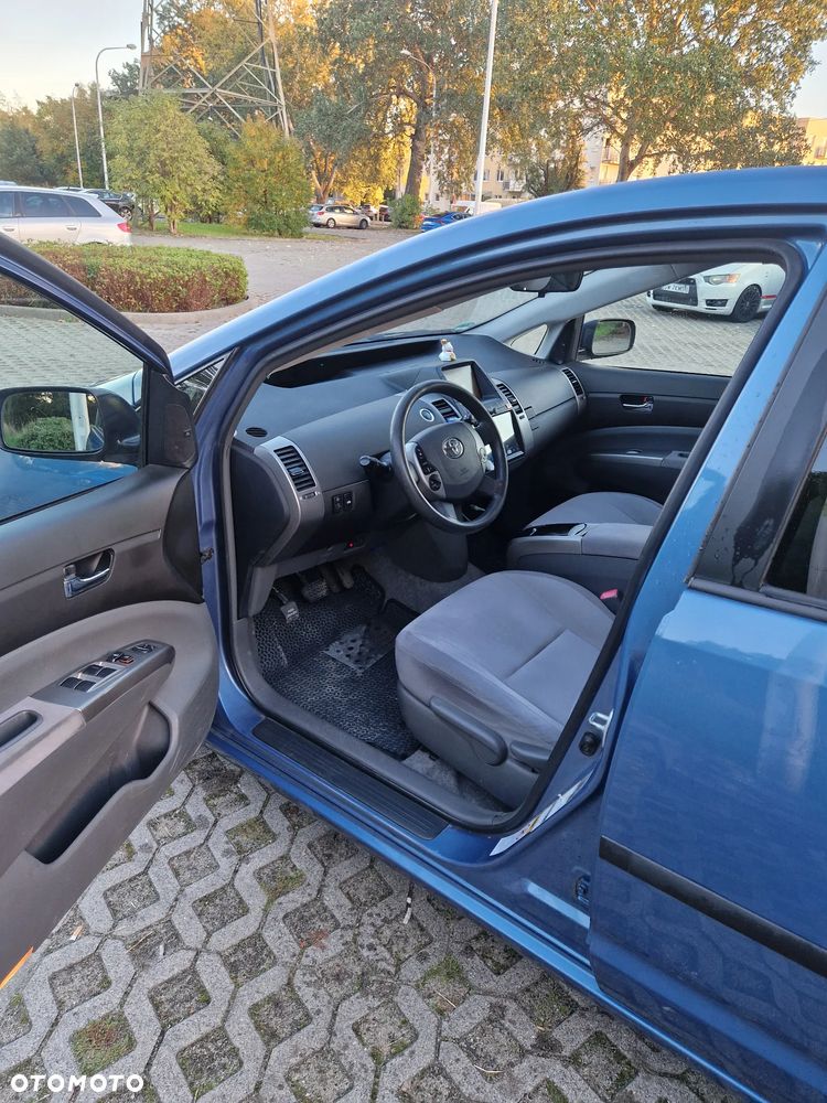 Toyota Prius - 6