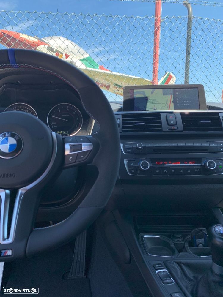 BMW 118 d Pack M - 31
