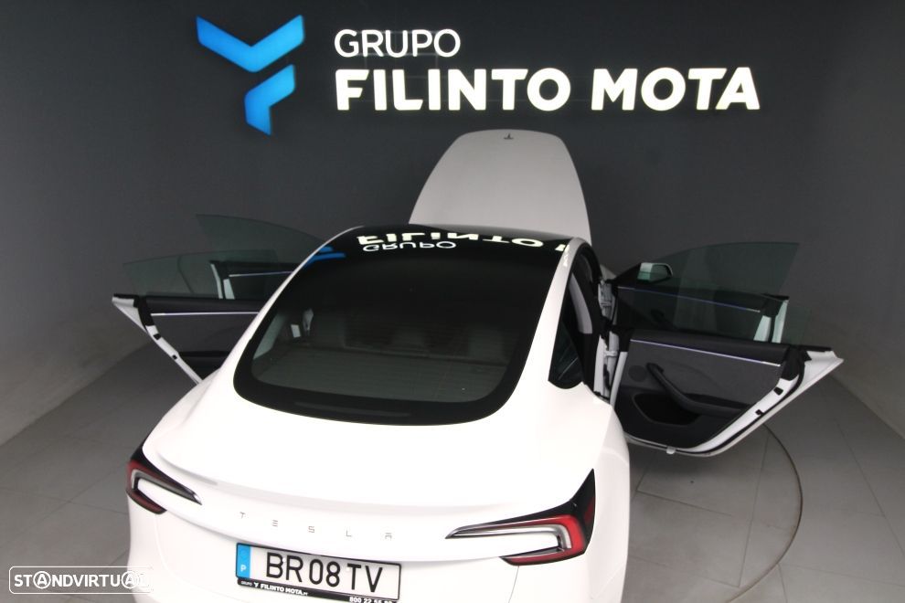Tesla Model 3 Tração Traseira Standard - 10