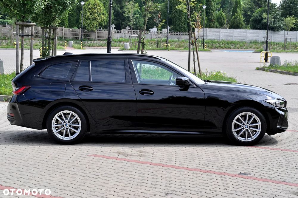 BMW Seria 3 318d Sport Line Shadow - 13