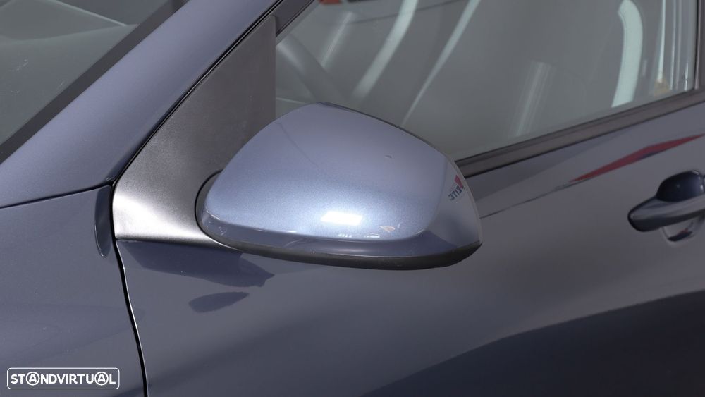 Hyundai i10 1.0 Comfort AMT - 4