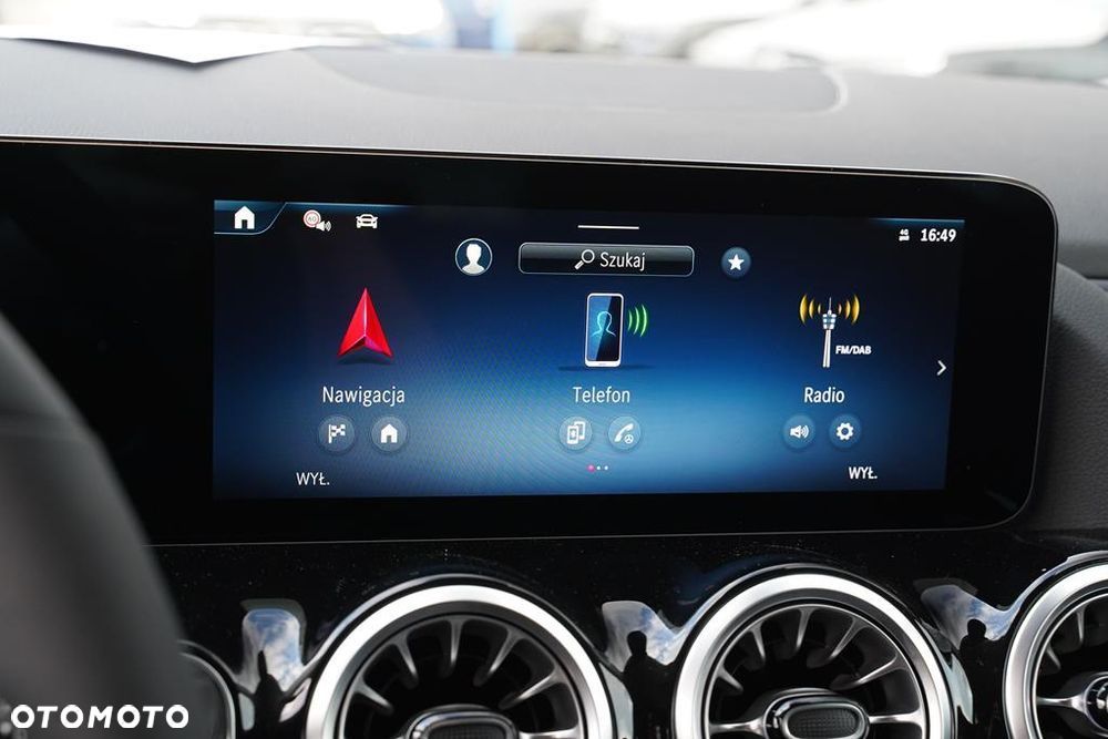 Mercedes-Benz GLA 200 mHEV Progressive 7G-DCT - 19