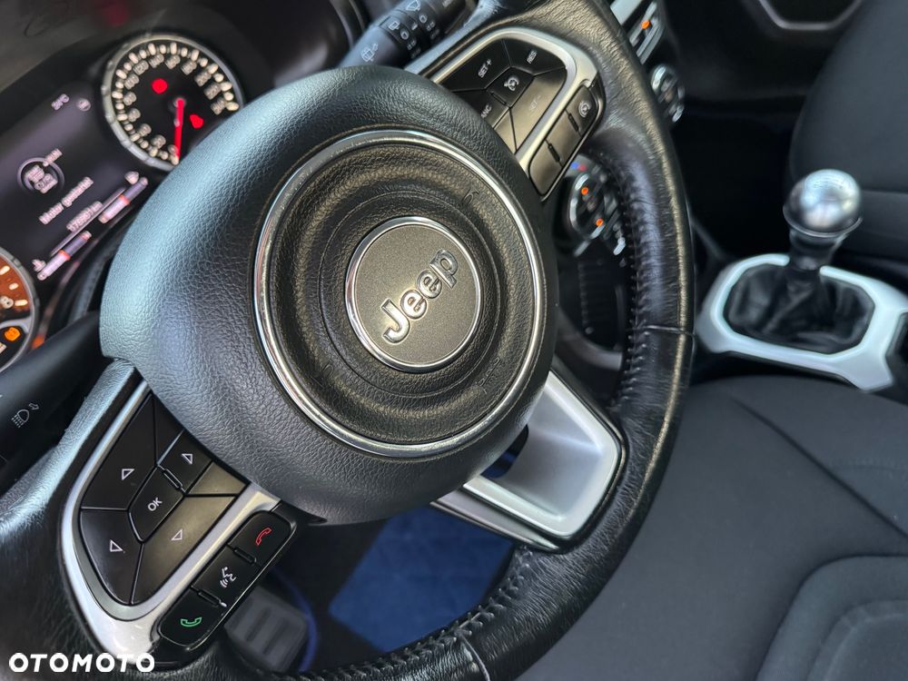Jeep Renegade 1.4 MultiAir Limited - 29