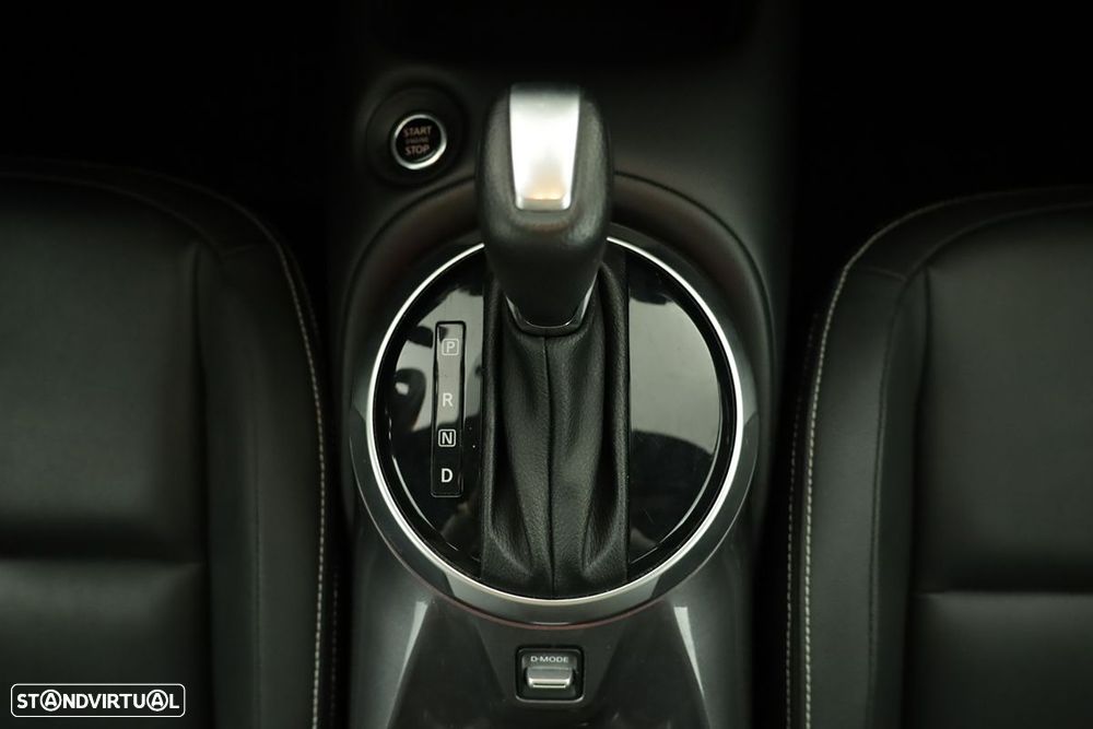 Nissan Juke 1.0 DIG-T Tekna DCT - 14