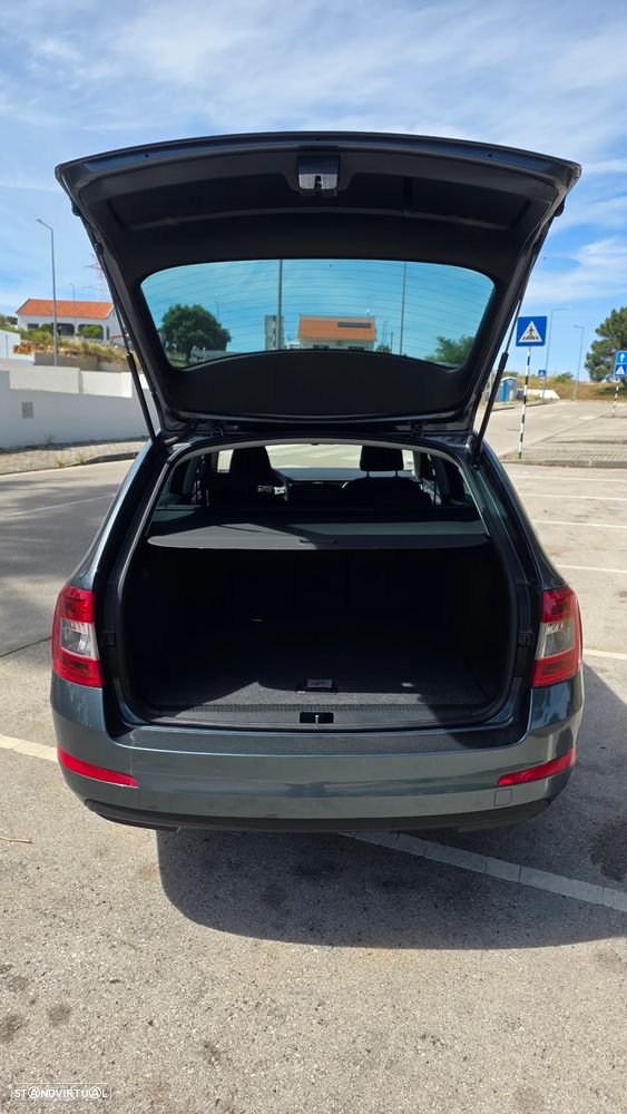Skoda Octavia Break 1.6 TDi Active - 6