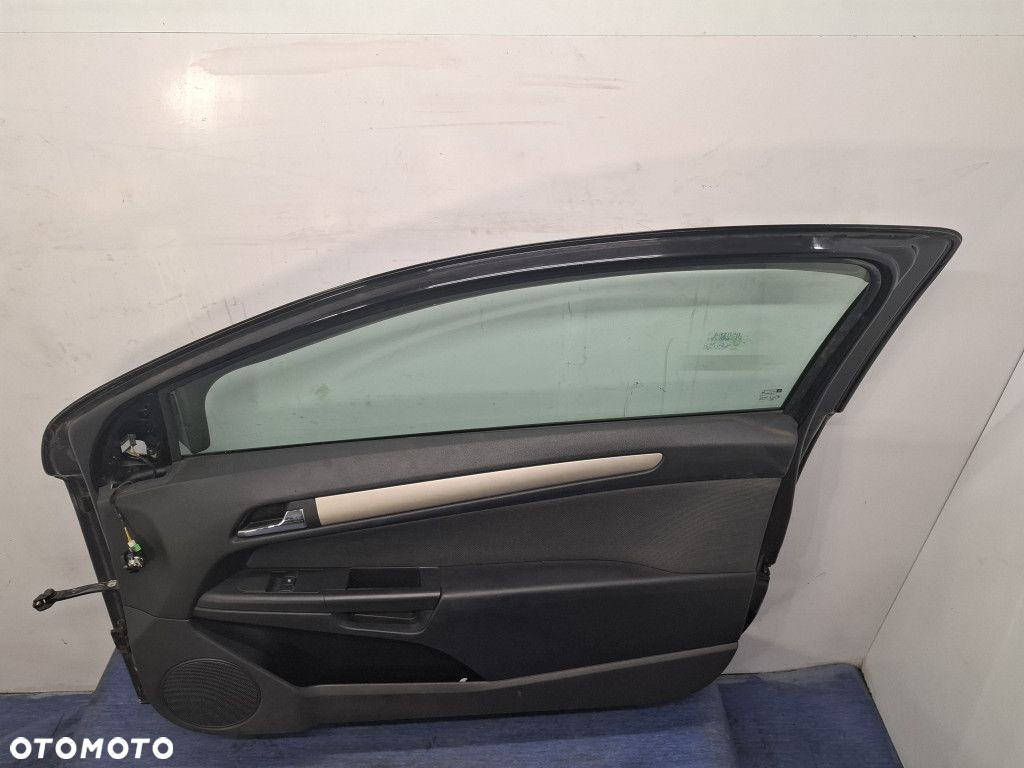 OPEL ASTRA H GTC DRZWI PRZÓD PRAWE Z20R - 7