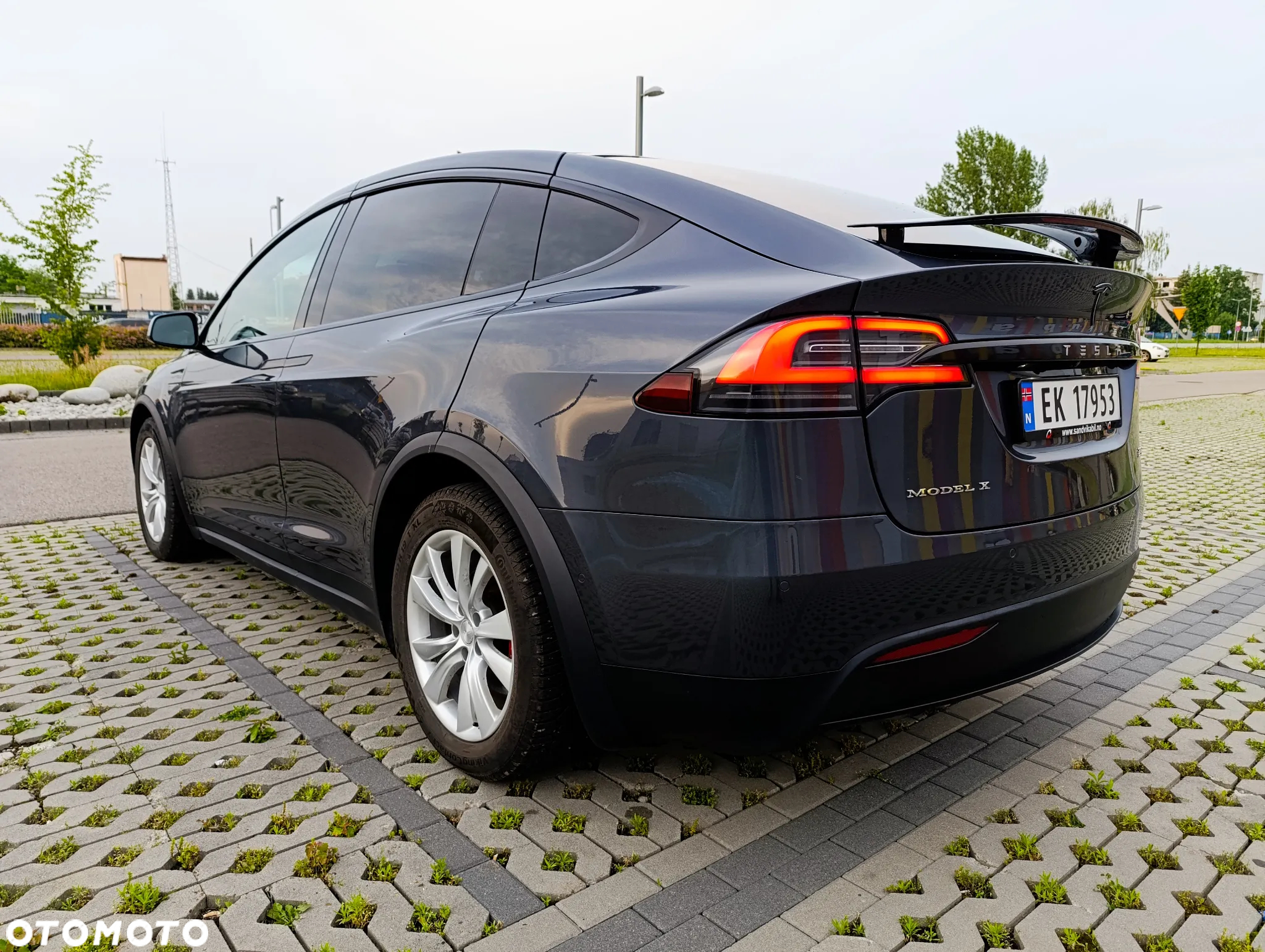 Tesla Model X Performance - 26
