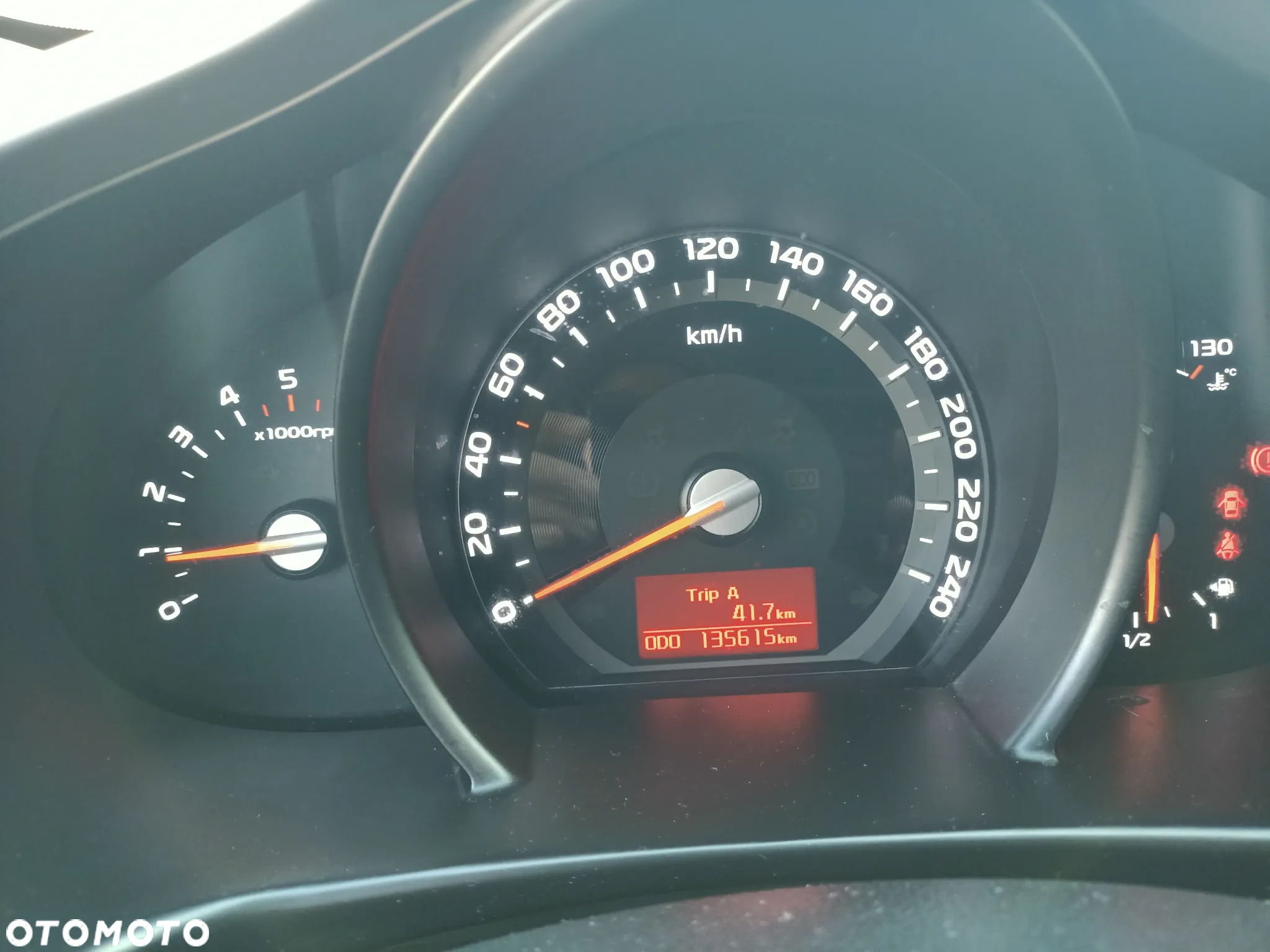 Kia Sportage - 16
