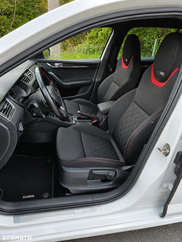 Skoda Octavia 2.0 TDI 4x4 RS DSG - 16