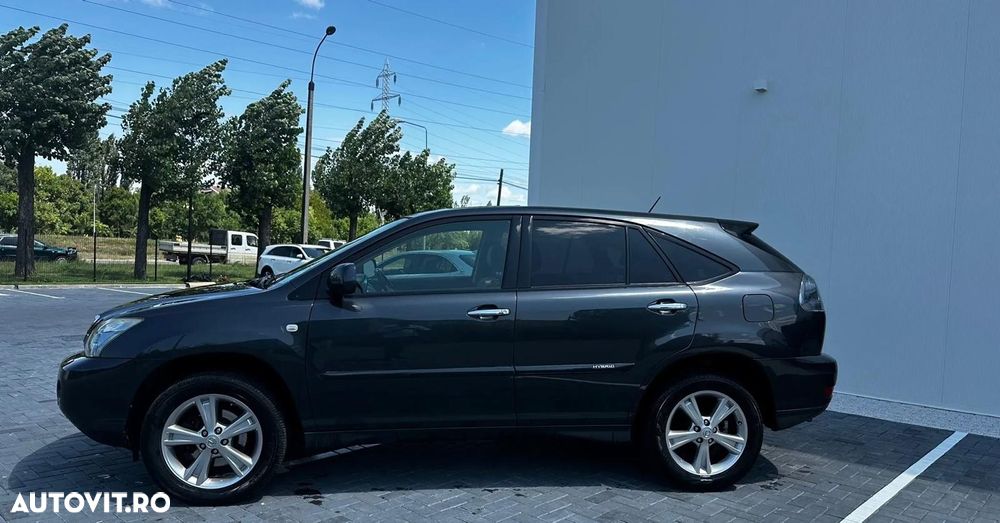 Lexus Seria RX - 2