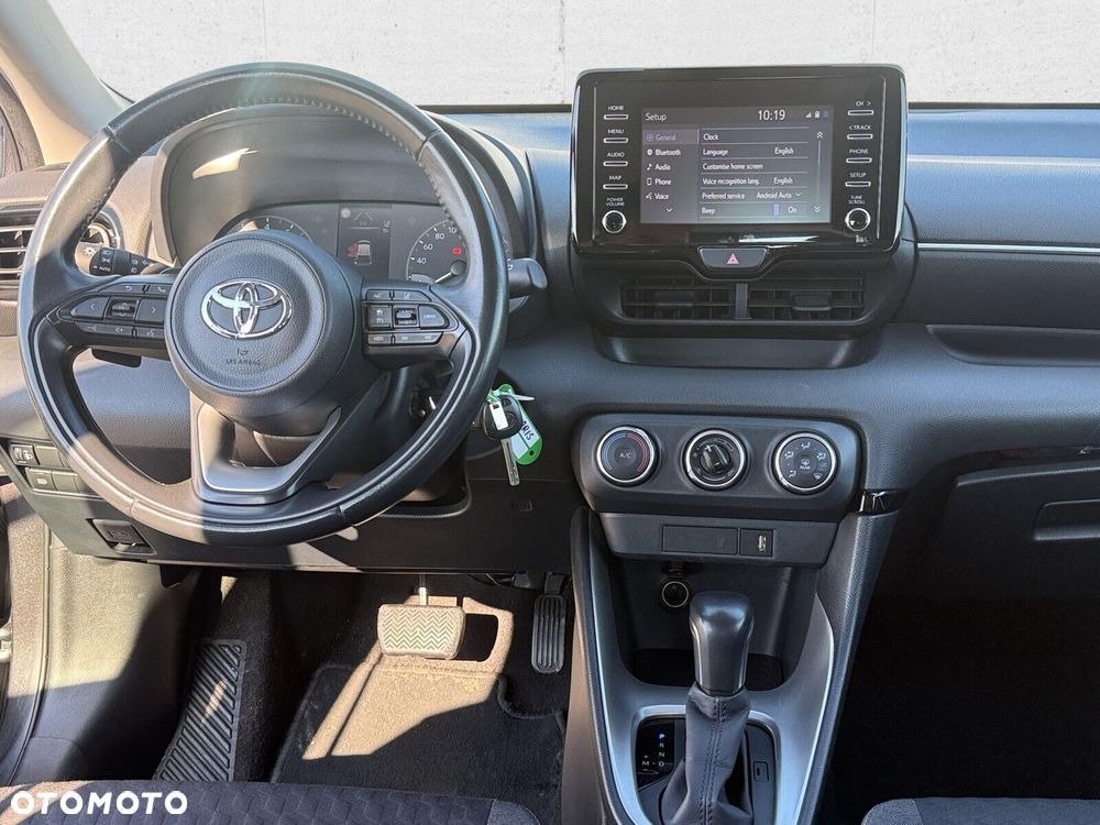 Toyota Yaris 2021