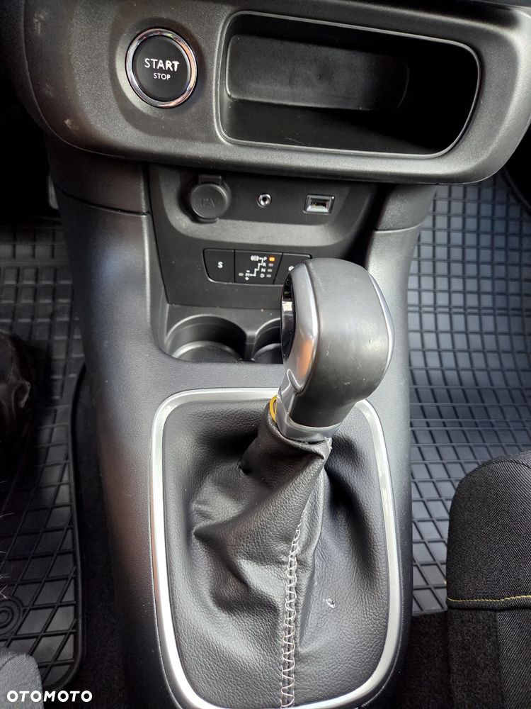 Citroën C3 1.2 PureTech Elle S&S EAT6 - 17