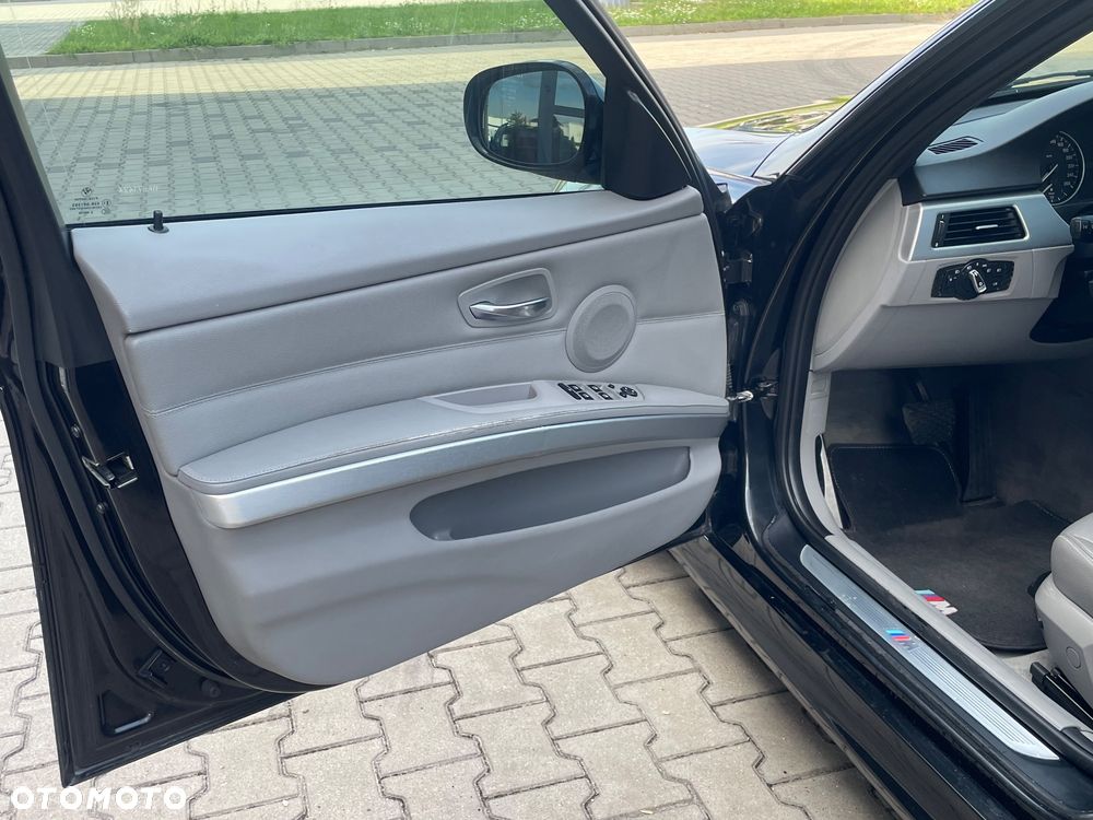 BMW Seria 3 - 17