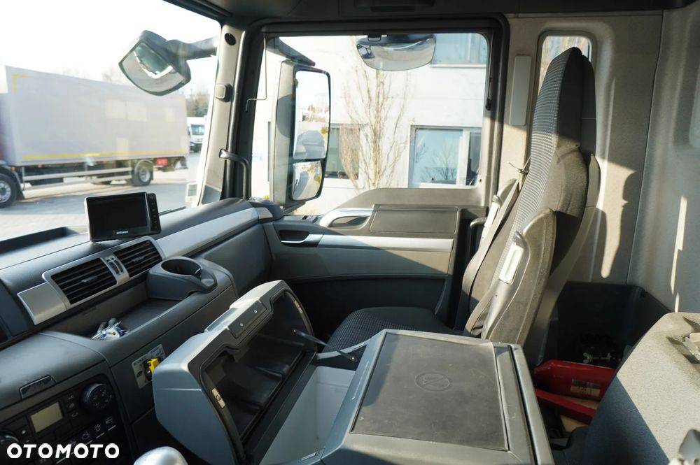 MAN TGS 26.360 E6 / Zabudowa WUKO Rivard 18 m3 / 180 tys. km / oś skrętna - 23