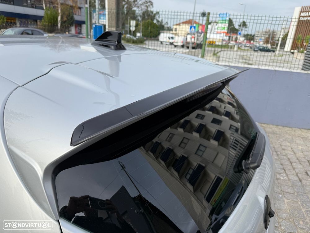 Renault Clio 1.6 Turbo R.S. EDC Sport - 23