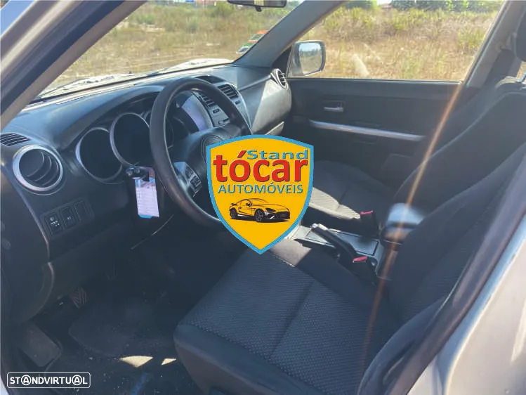 Suzuki Grand Vitara 1.9 DDiS X-Premium - 6