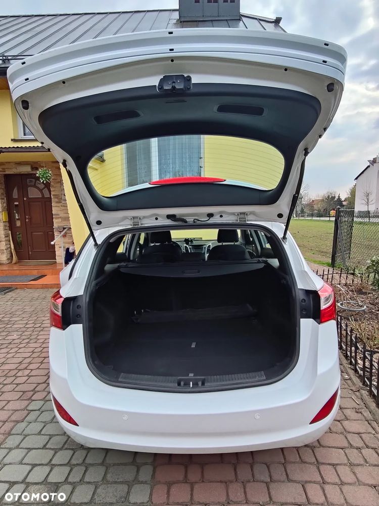 Hyundai i30 1.6 CRDi BlueDrive Classic - 5