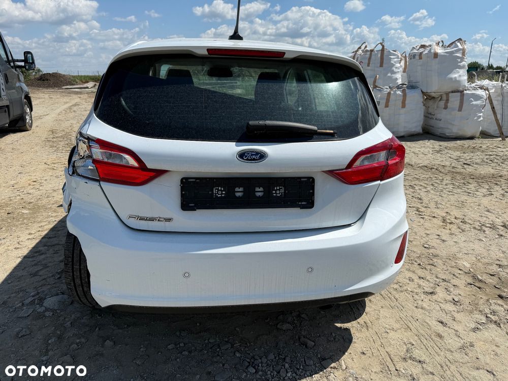 Ford Fiesta - 6