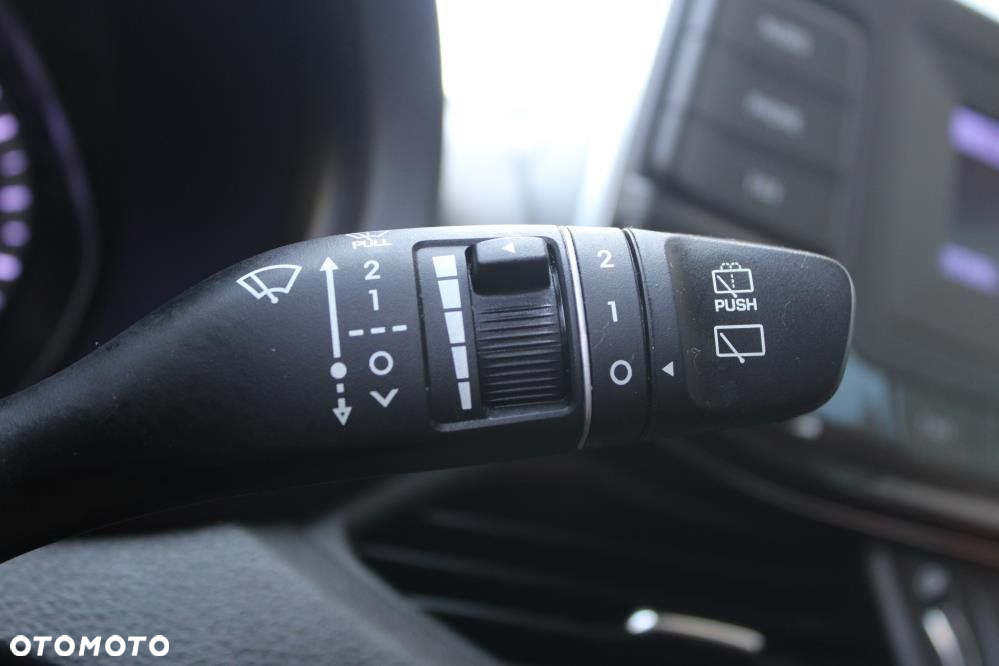 Hyundai i30 - 25